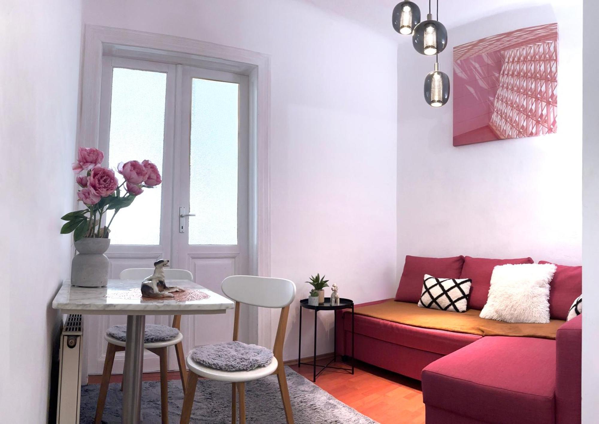 Big And Comfortable Mariahilfer Apartment Vienna Exterior photo