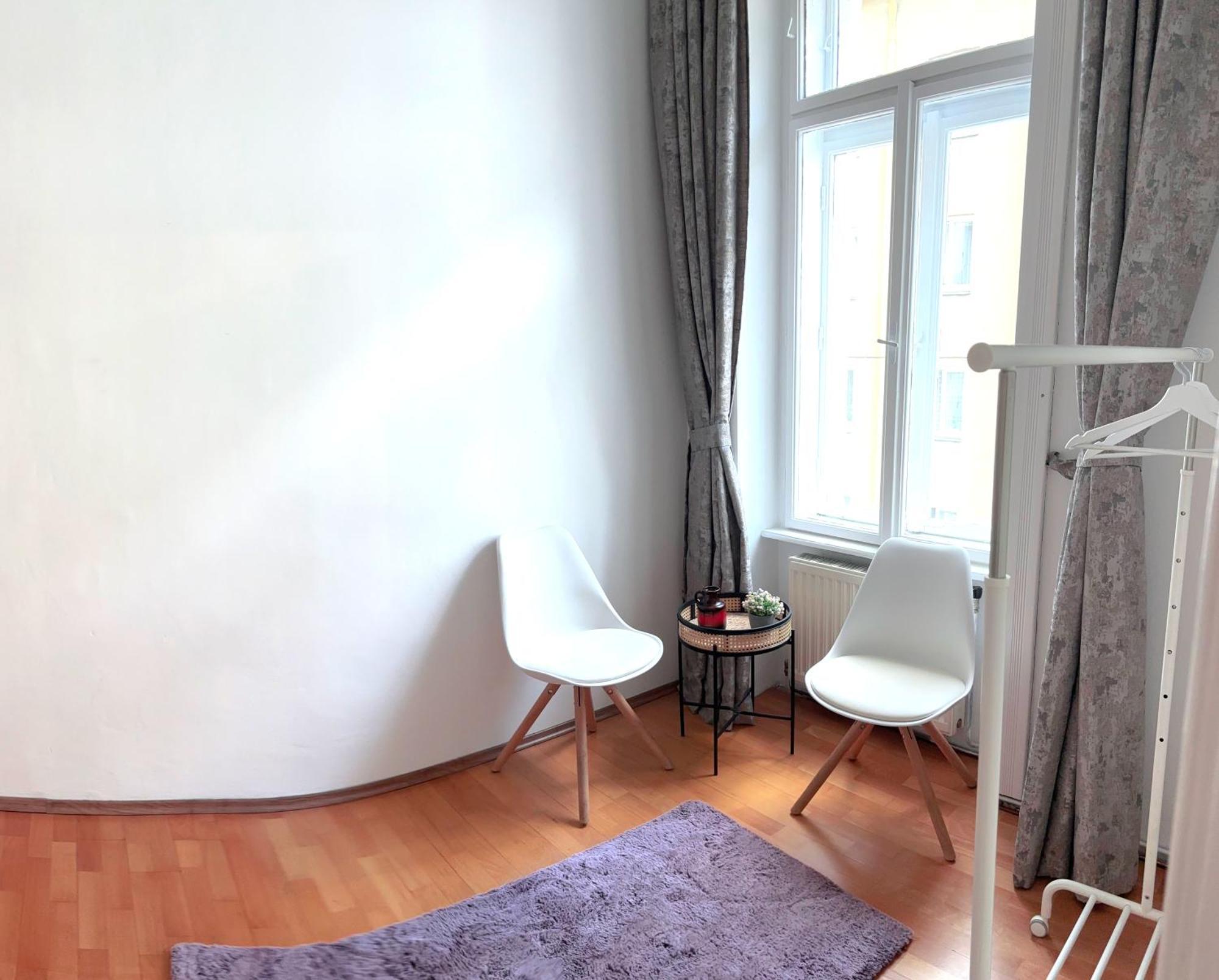 Big And Comfortable Mariahilfer Apartment Vienna Exterior photo